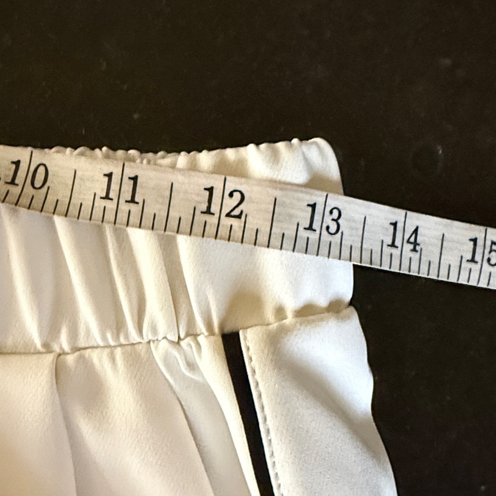 NWT Anthropologie Bishop + Young Ford Drawstring Track Shorts Ivory Size Small - Picture 10 of 14